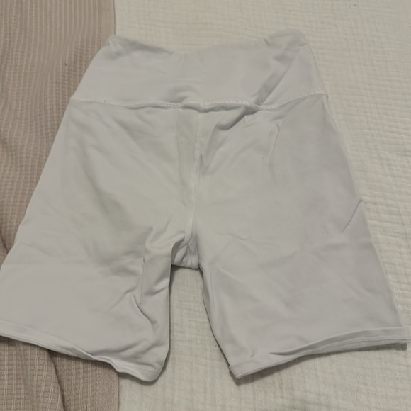 ALO football laced shorts - Picture 2 of 5